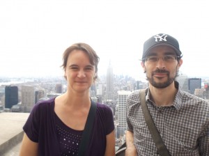 Xavier et moi, cet été, au sommet du Rockfeller Center. On s'est embrassés et il était à jeun - mais quand même, c'était après huit ans de mariage.